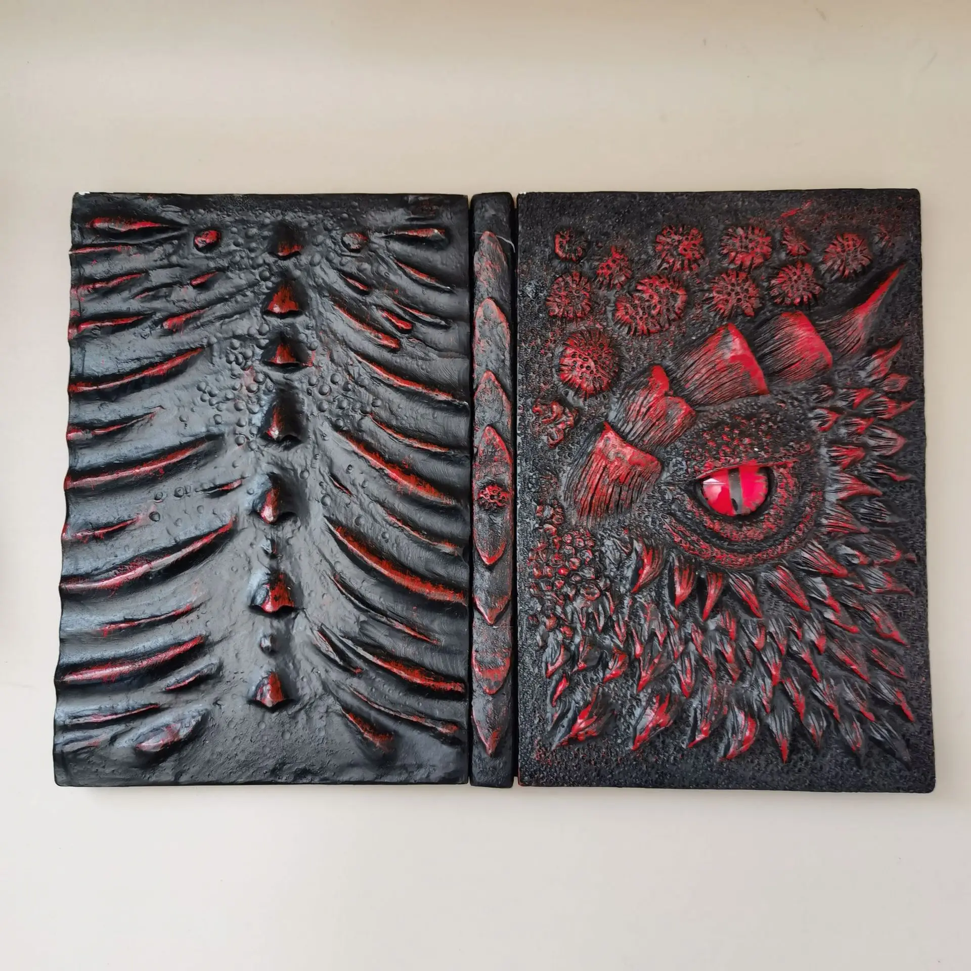 Cthulhu 3D Embossed Notebook B - Stationery 评论和价格